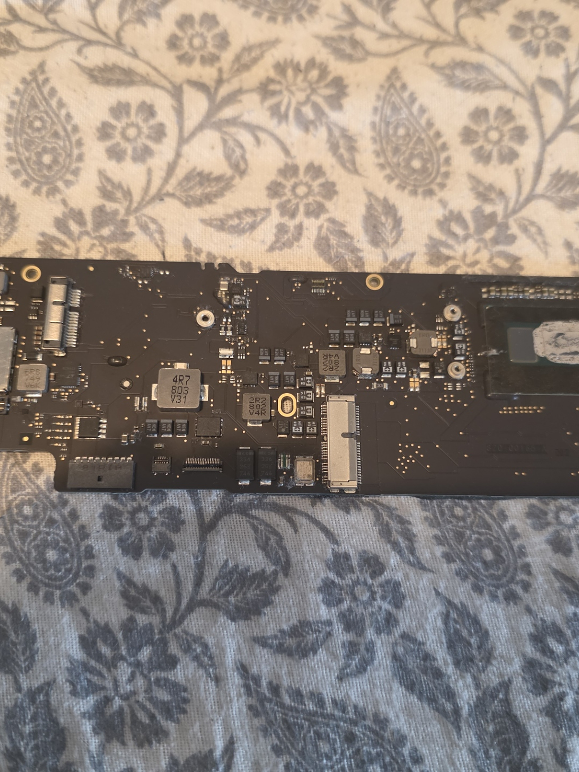 Peças do Macbook A1466 - Emc 3178 - 4B2 6