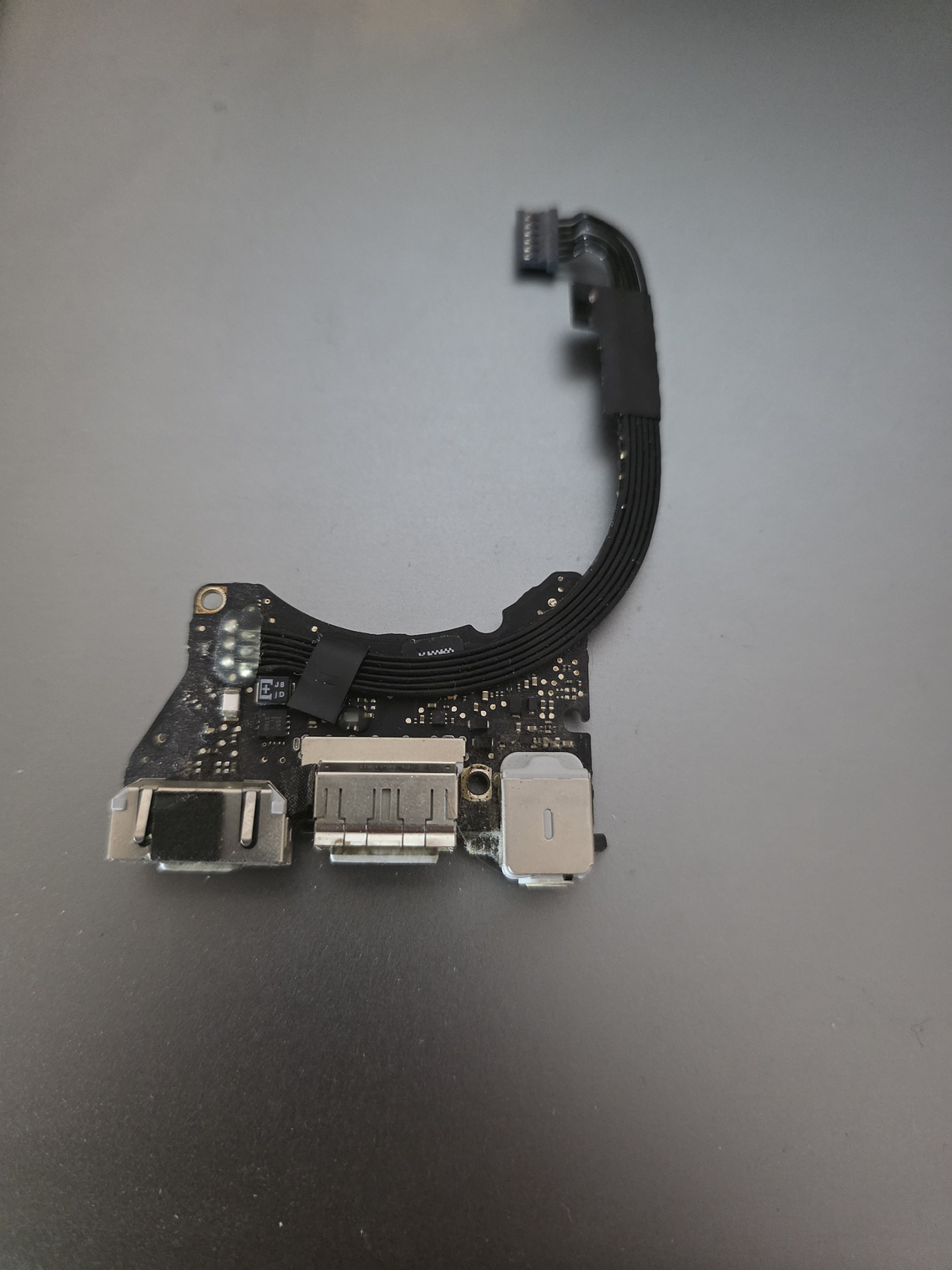 Peças do Macbook A1465 EMC 2631 4Gb i5 1.3Ghz - 4B1 9