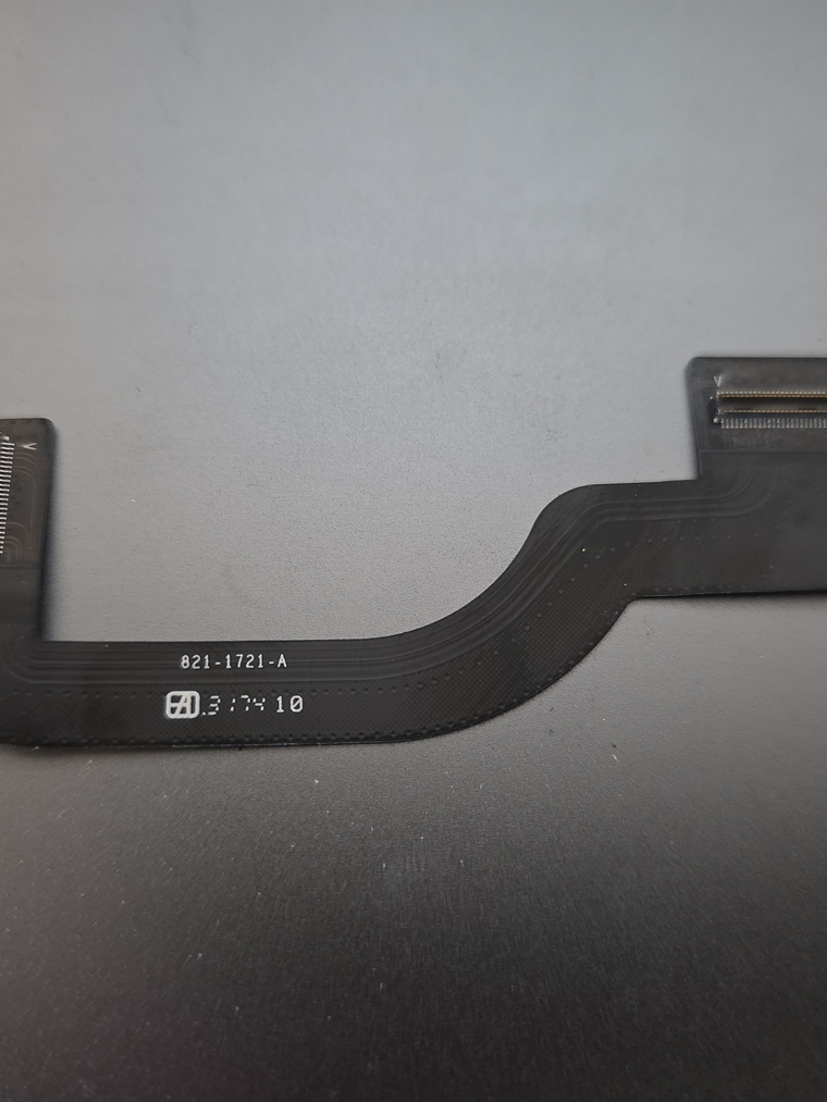 Peças do Macbook A1465 EMC 2631 4Gb i5 1.3Ghz - 4B1 15