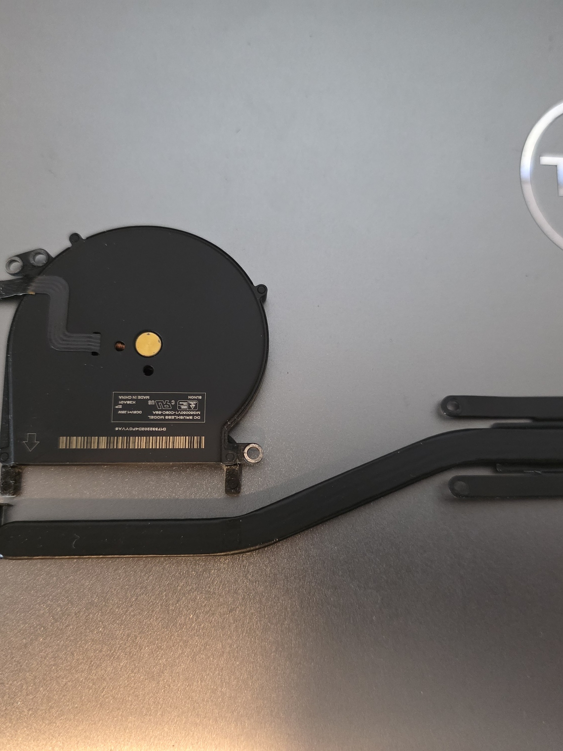 Peças do Macbook A1465 EMC 2631 4Gb i5 1.3Ghz - 4B1 23