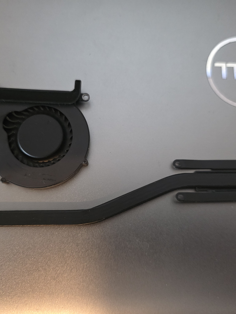 Peças do Macbook A1465 EMC 2631 4Gb i5 1.3Ghz - 4B1 26