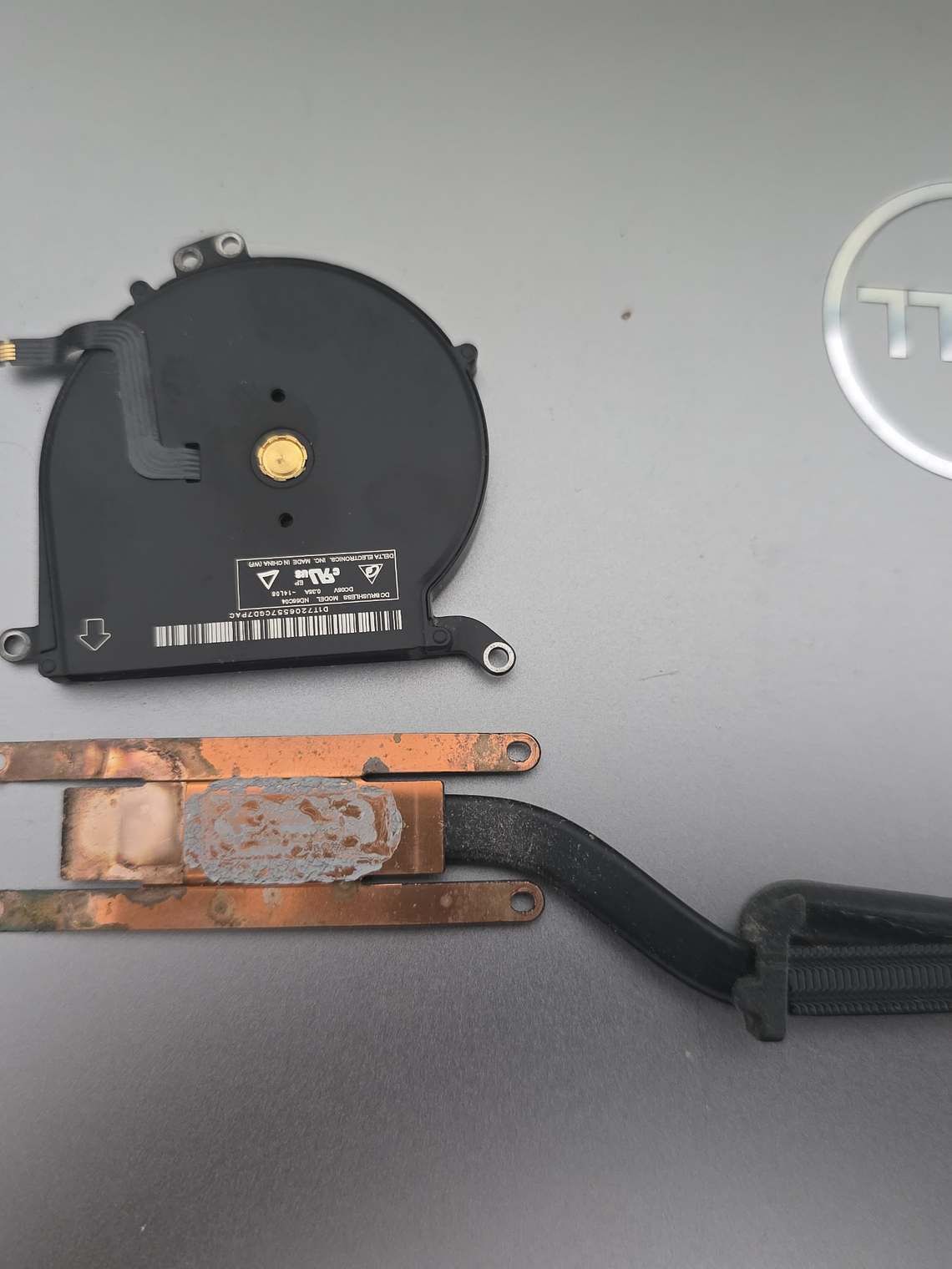 Peças do Macbook A1466 - Emc 3178 - 4B6 18