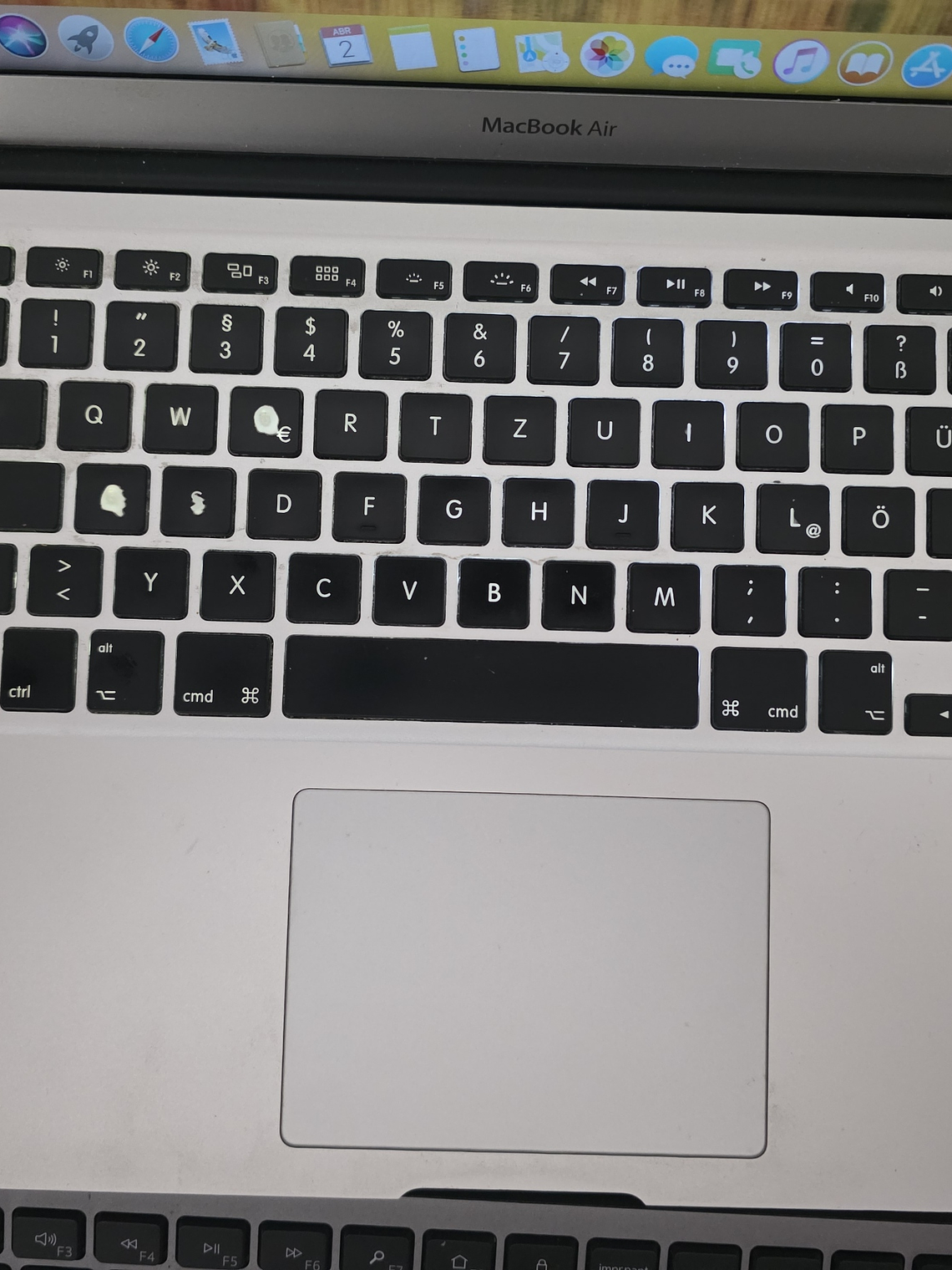 Peças do Macbook A1466 - Emc 2559 - 4B8 4