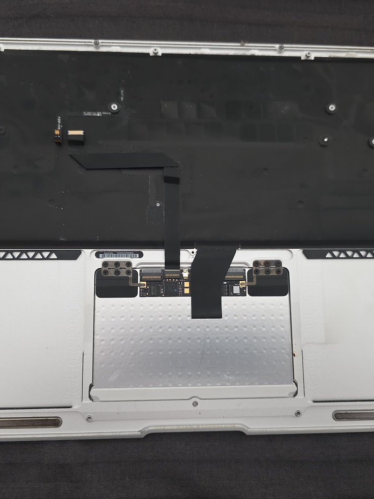 Peças do Macbook A1466 - Emc 2559 - 4B8 27