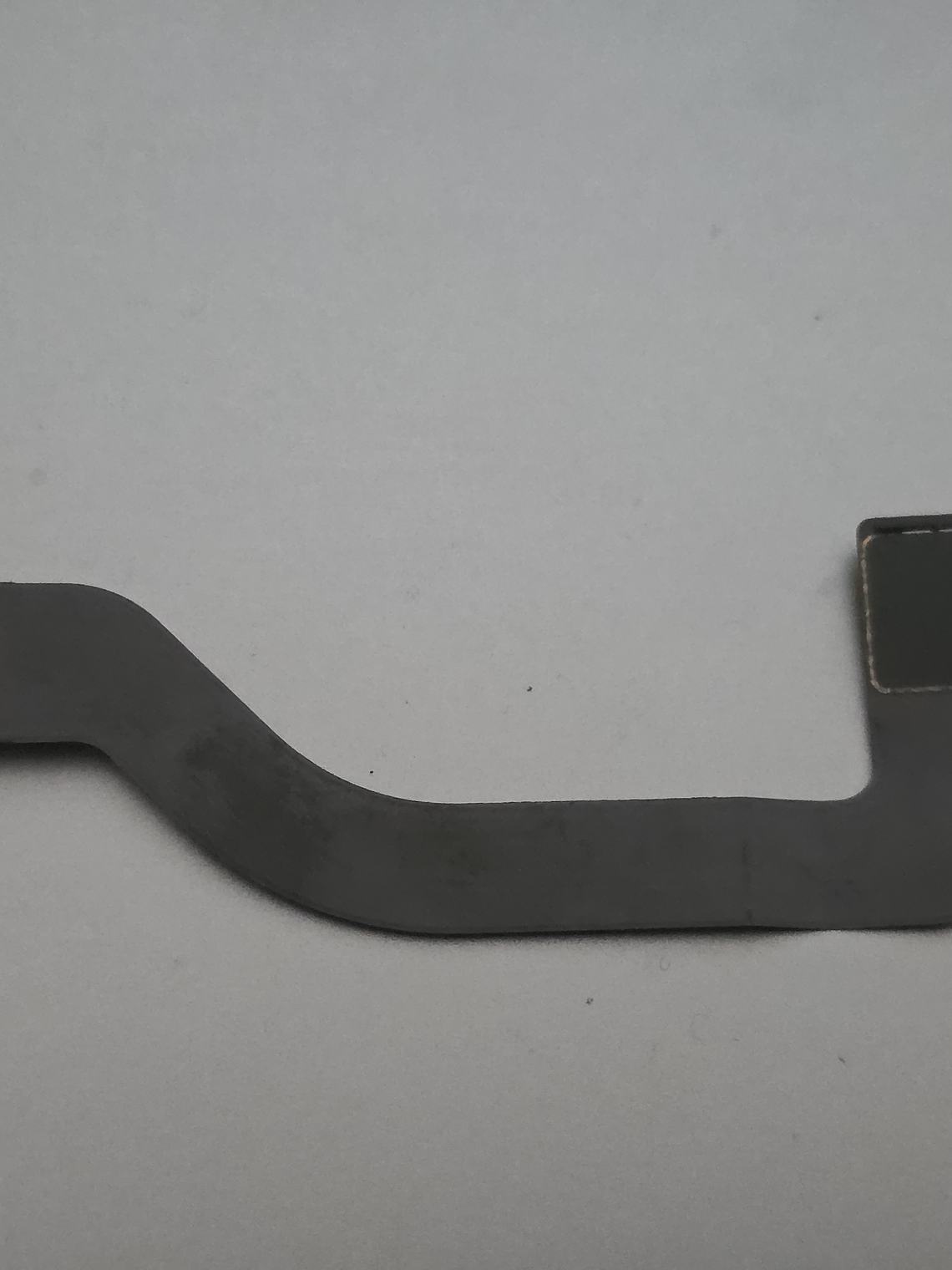 Peças do MacBook Air A1370 EMC 2393 - 2010 - 4B0 17