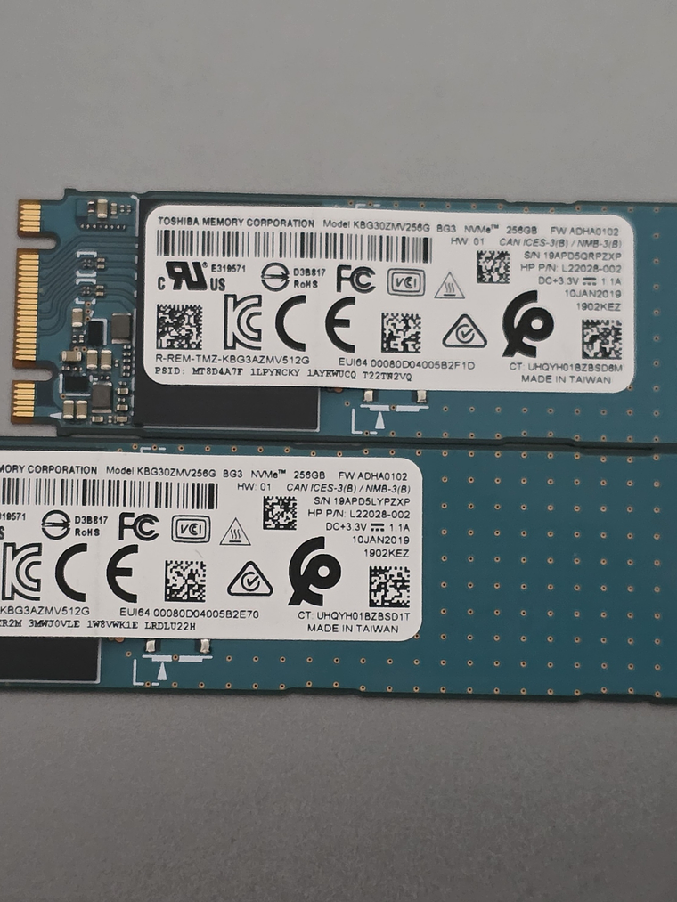 SSD Toshiba 256GB NVMe M.2 2280 1