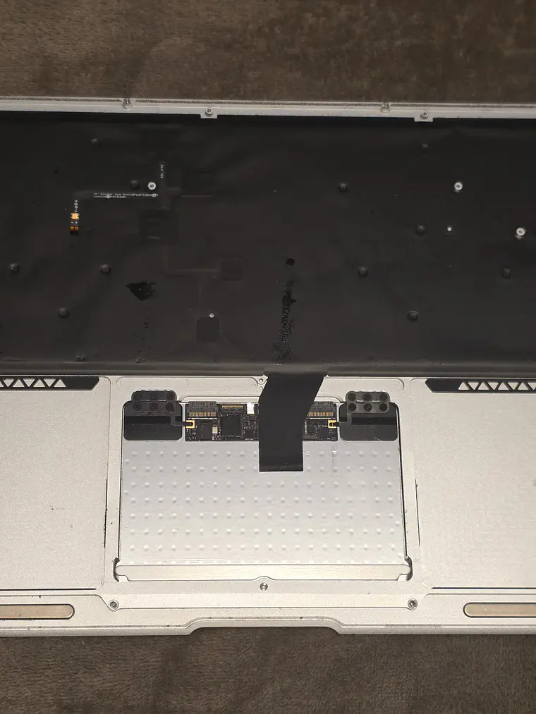 Peças do Macbook A1466 - Emc 2925 - 2015 - 4CA 10