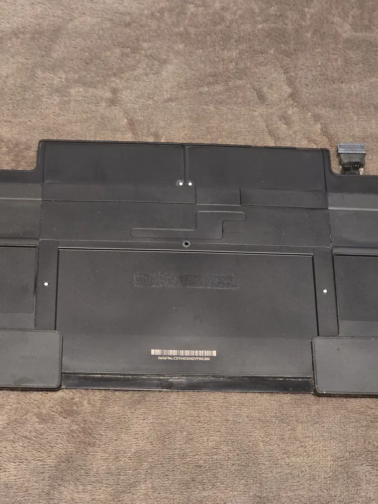 Peças do Macbook A1466 - Emc 2925 - 2015 - 4CA 12