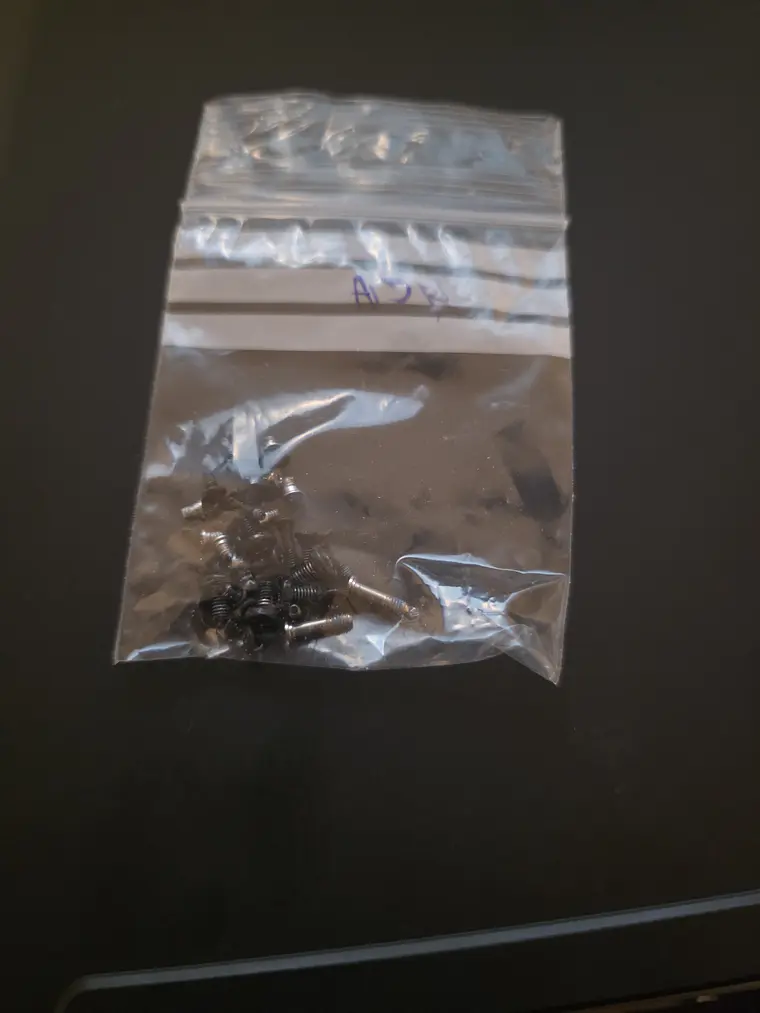Peças do Macbook A1466 - Emc 2925 - 2015 - 4CA 13