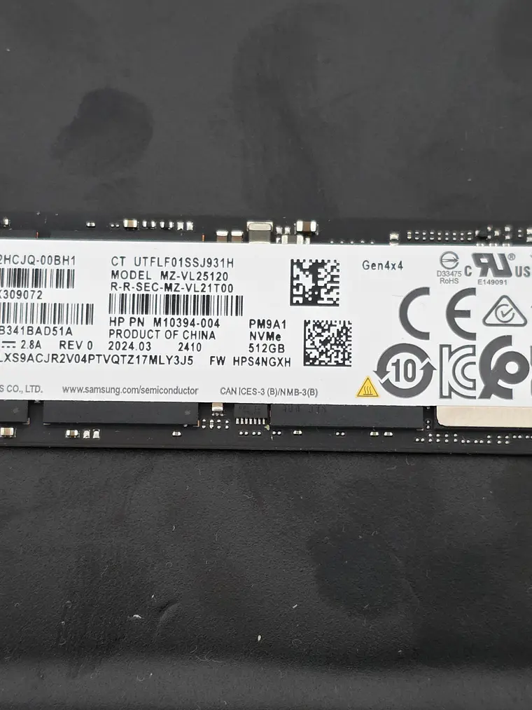 Samsung PM9A1 512GB NVMe PCIe Gen4 x4 1