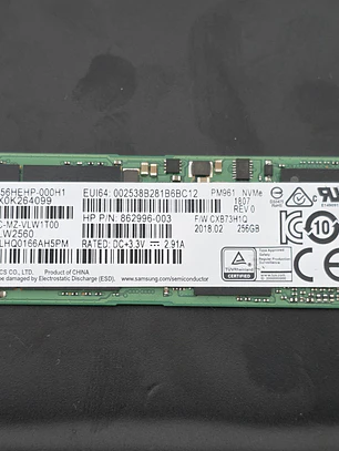 Samsung PM961 256GB NVMe M.2 MZVLW256