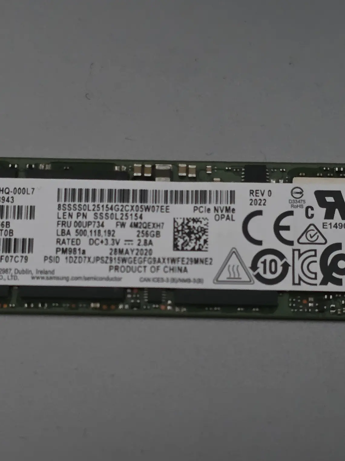 Samsung PM981a 256GB NVMe SSD — MZVLB256HBHQ 1