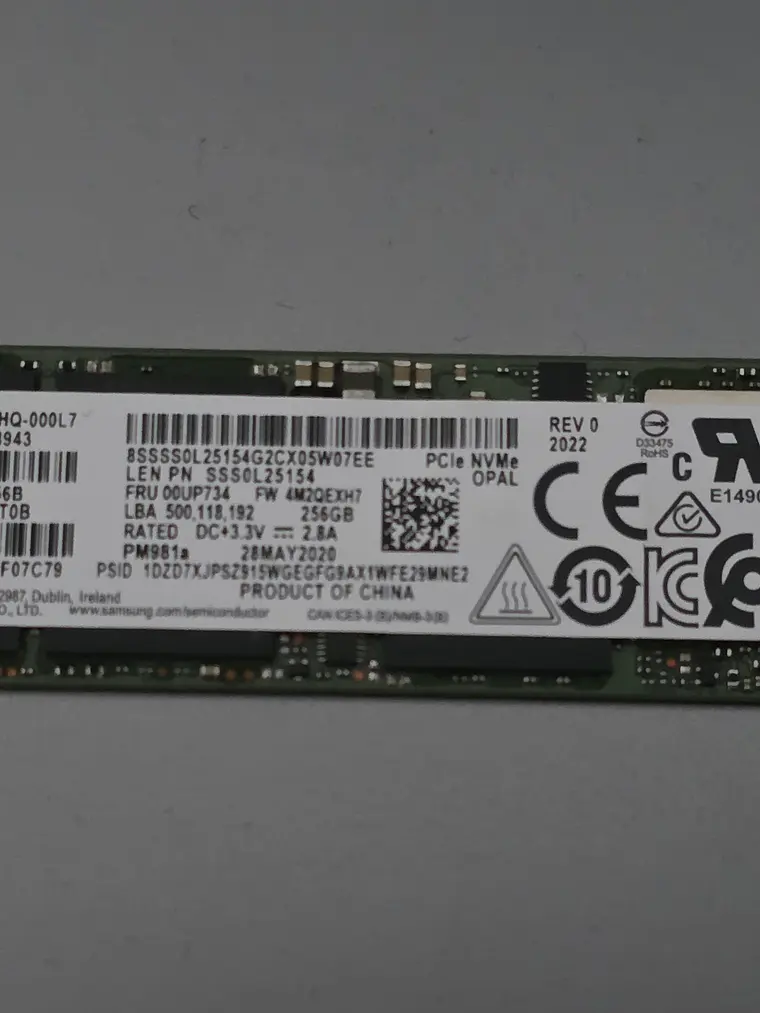 Samsung PM981a 256GB NVMe SSD — MZVLB256HBHQ 1