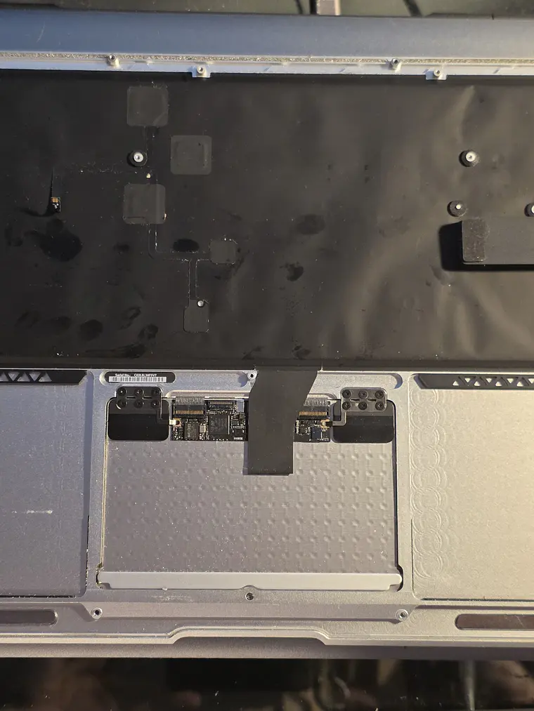 Peças do Macbook A1466 - Emc 2632 - 566 13