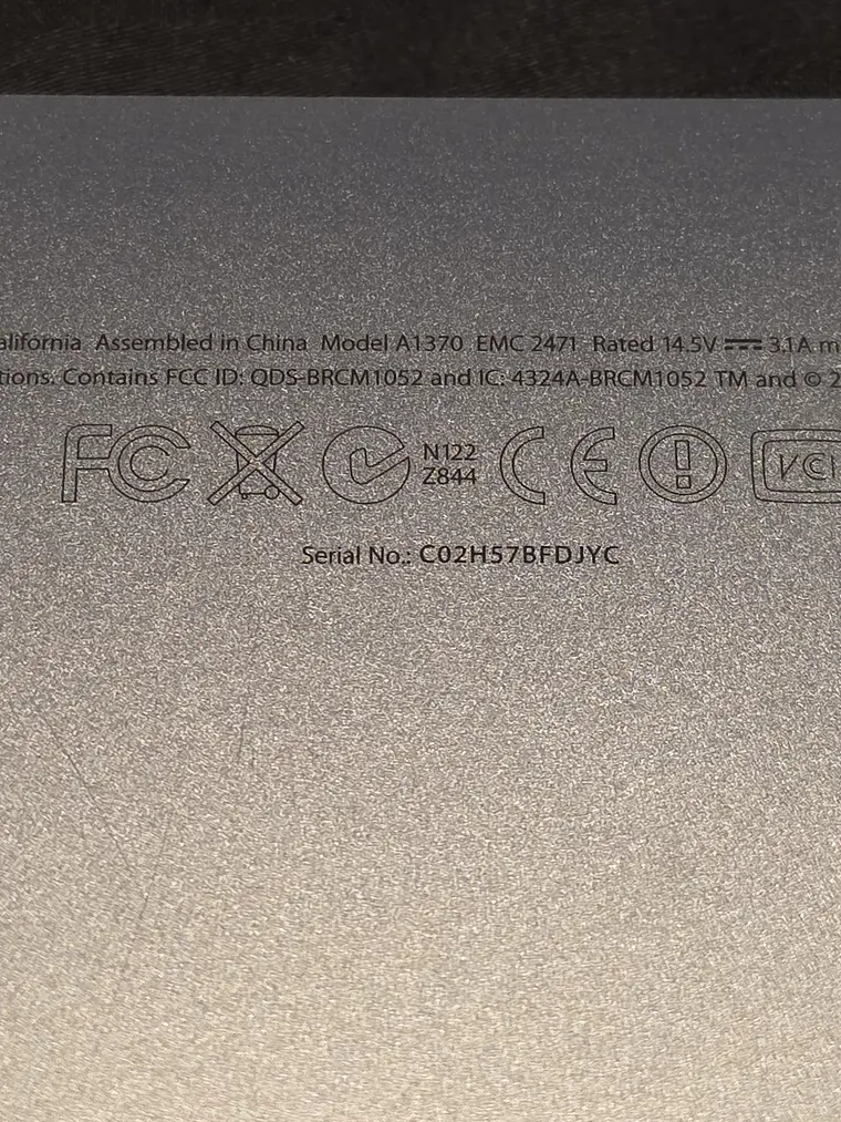 Peças do MacBook Air A1370 EMC 2471 - 2011 - 573 8