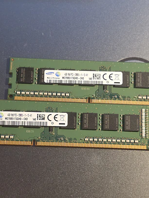 Memória RAM Samsung 4GB DDR3 1600MHz DIMM - 577