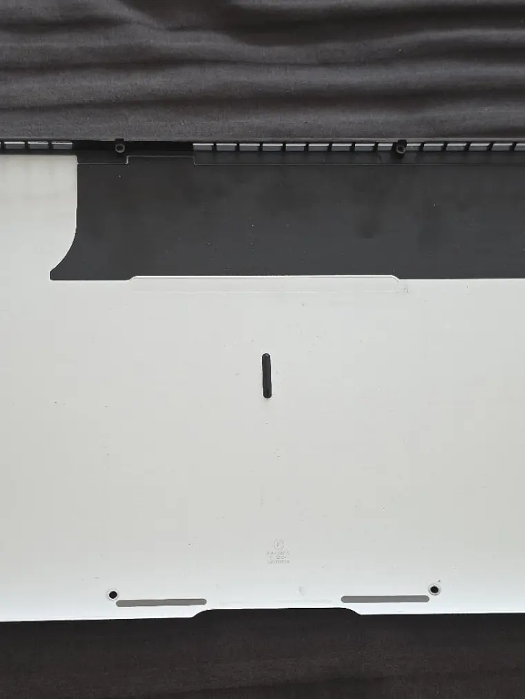 Peças do MacBook Air A1370 EMC 2471 - 2011 - 49F 5