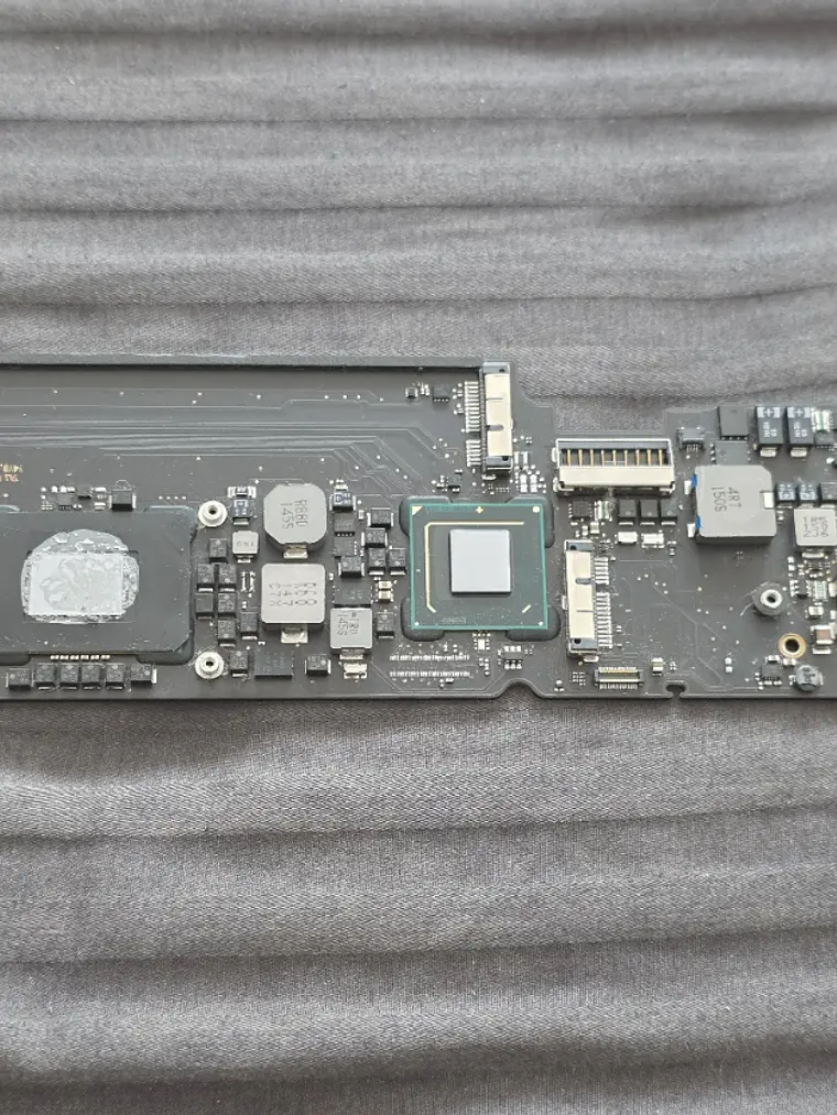 Peças do MacBook Air A1370 EMC 2471 - 2011 - 49F 8