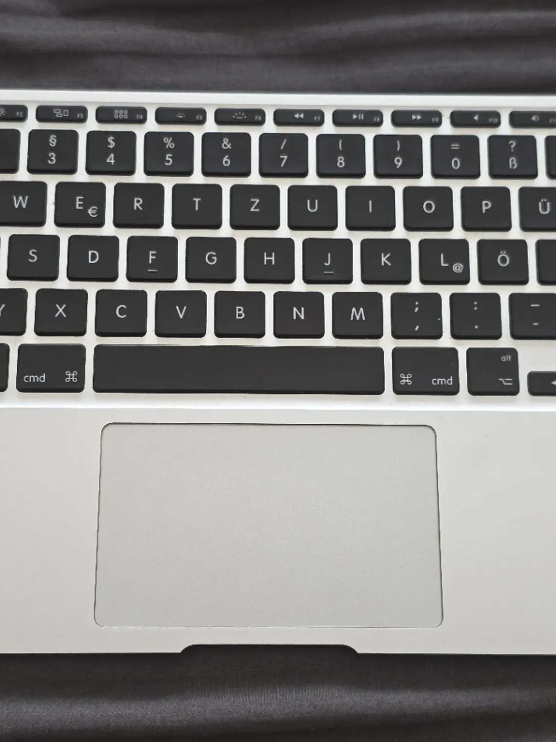 Peças do MacBook Air A1370 EMC 2471 - 2011 - 49F 10