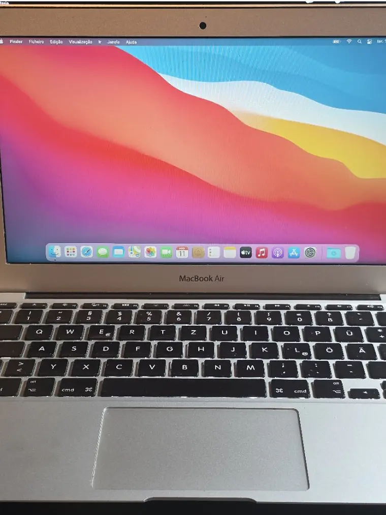 Macbook Air A1465 EMC 2631 4Gb 11