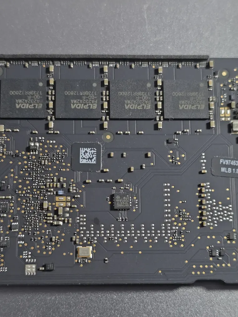 Peças do Macbook A1466 - Emc 3178 - 5A4 4