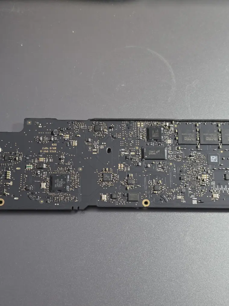 Peças do Macbook A1466 - Emc 3178 - 5A4 2