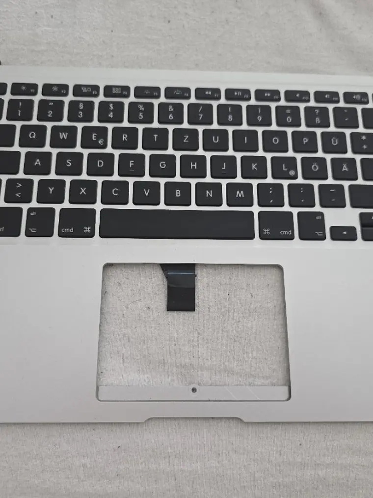 Peças do Macbook A1466 - Emc 3178 - 5A4 11