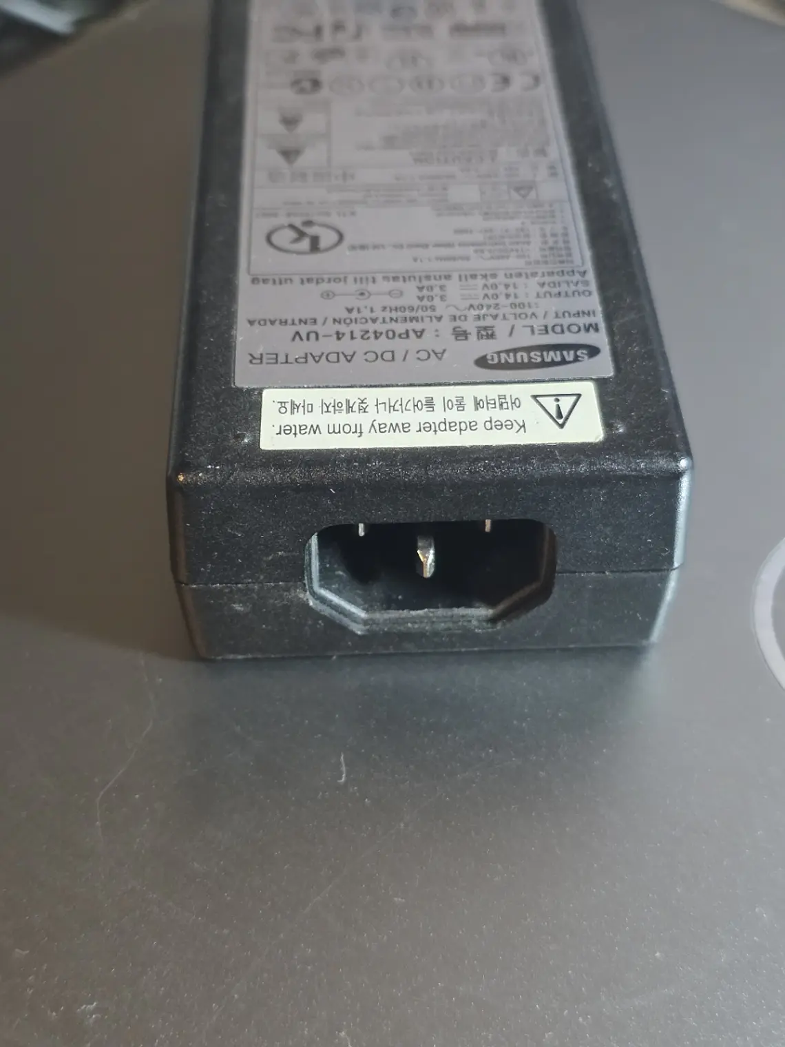 Transformador Samsung 42W AP04214-UV 14V 3A 4