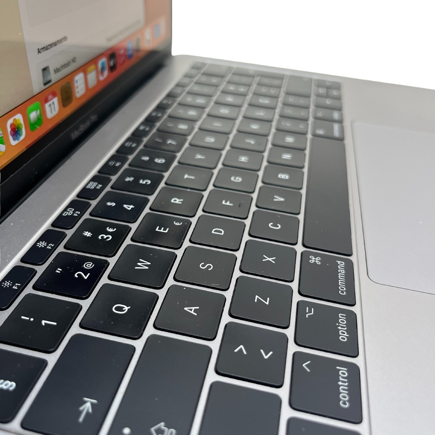 MacBook Pro 13'' (2017) i5 8GB RAM 256GB SSD 3