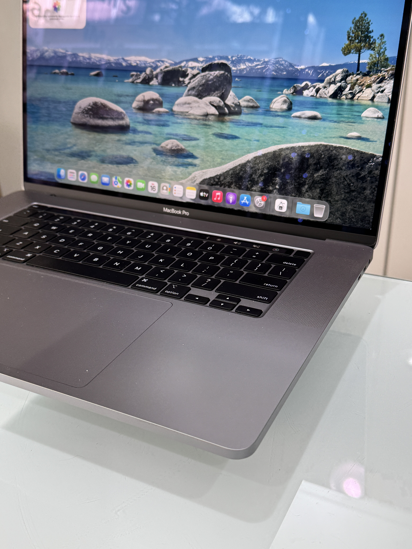 MacBook Pro 16'' (2021) intel i9 32GB RAM 1TB SSD 3