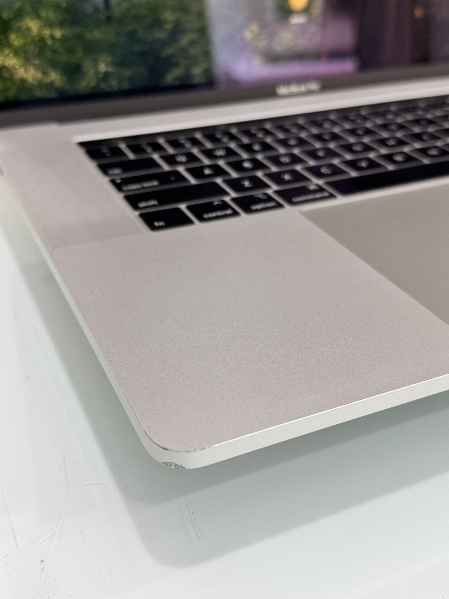 MacBook Pro 15'' TouchBar A1990 (2018) i7 32GB RAM 500GB SSD 2