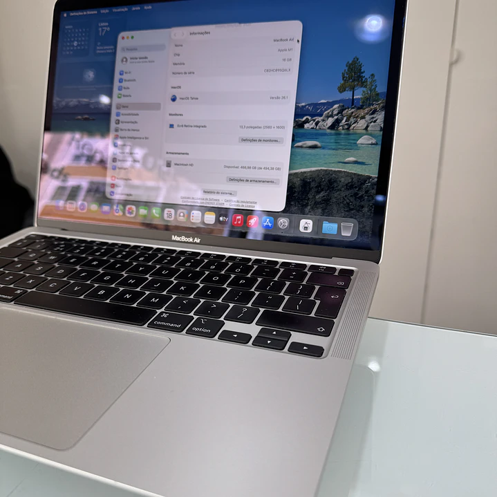 MacBook Air 13'' (2022) M1 16GB RAM 500GB SSD 3