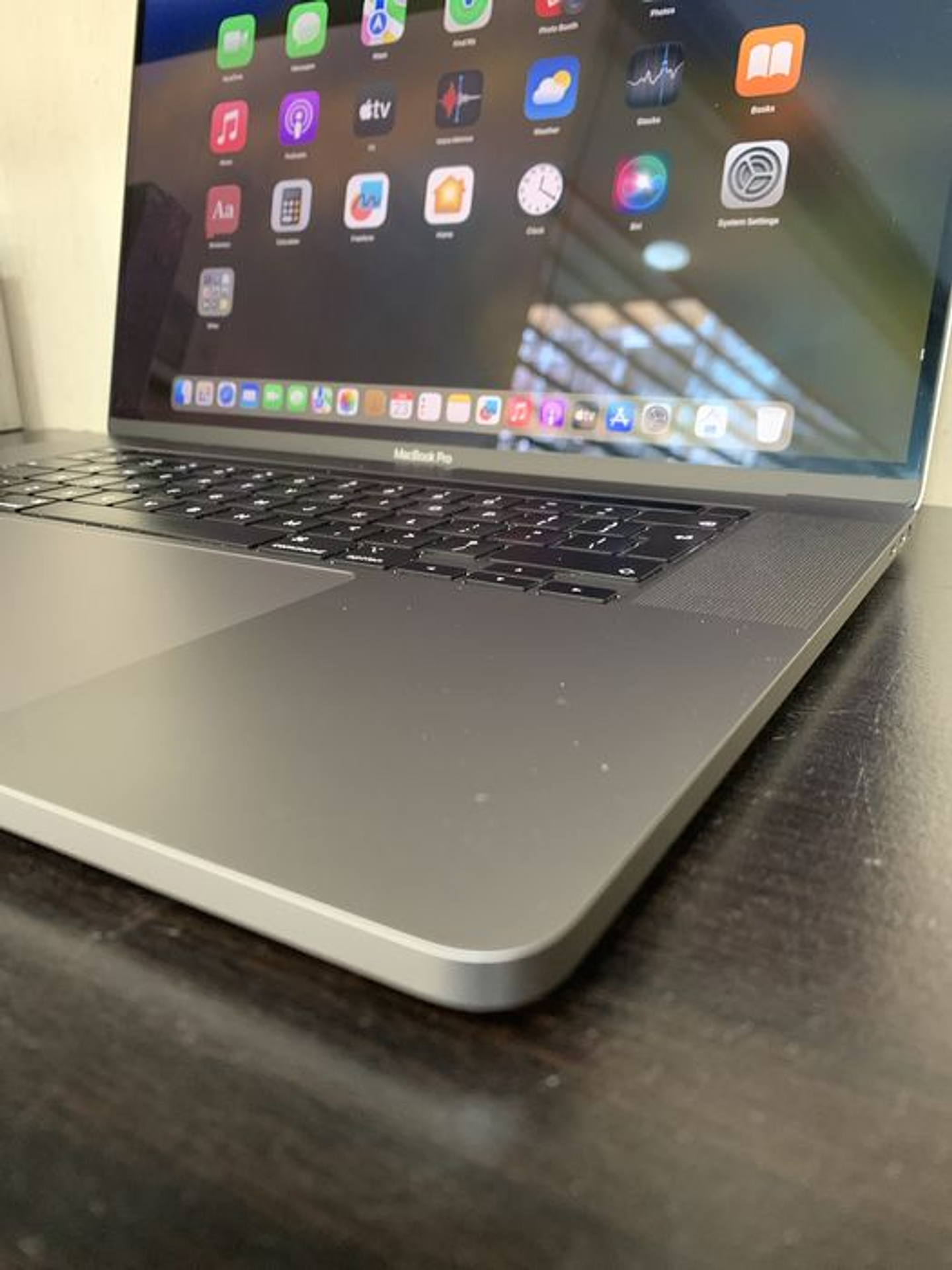 Macbook pro 16
