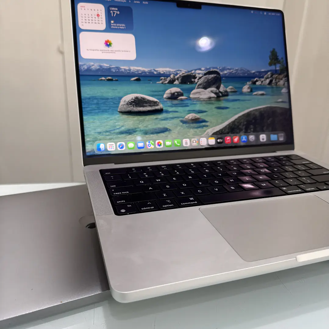MacBook Pro 14'' (2022) M1 Pro 32GB RAM 500GB SSD 2