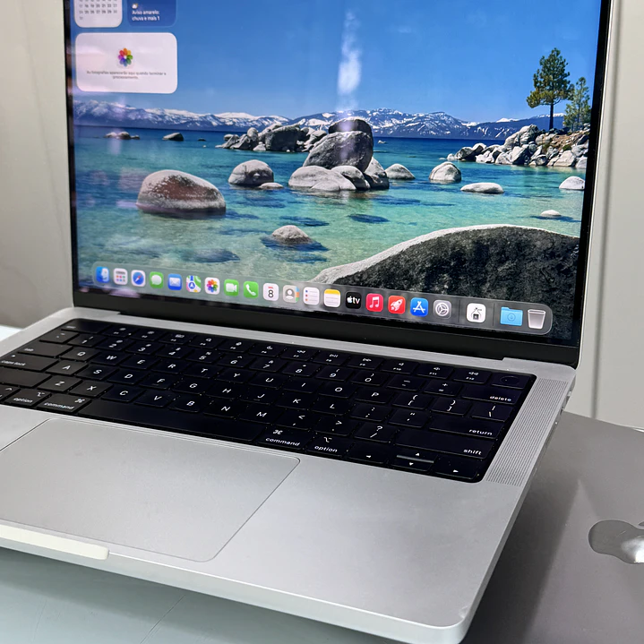 MacBook Pro 14'' (2022) M1 Pro 32GB RAM 500GB SSD 3