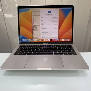 MacBook Pro 13 2017 i7 16GB RAM 256GB SSD