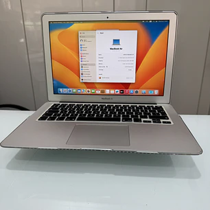 MacBook Air 13 2011 i5 4GB RAM 256GB SSD Grade B