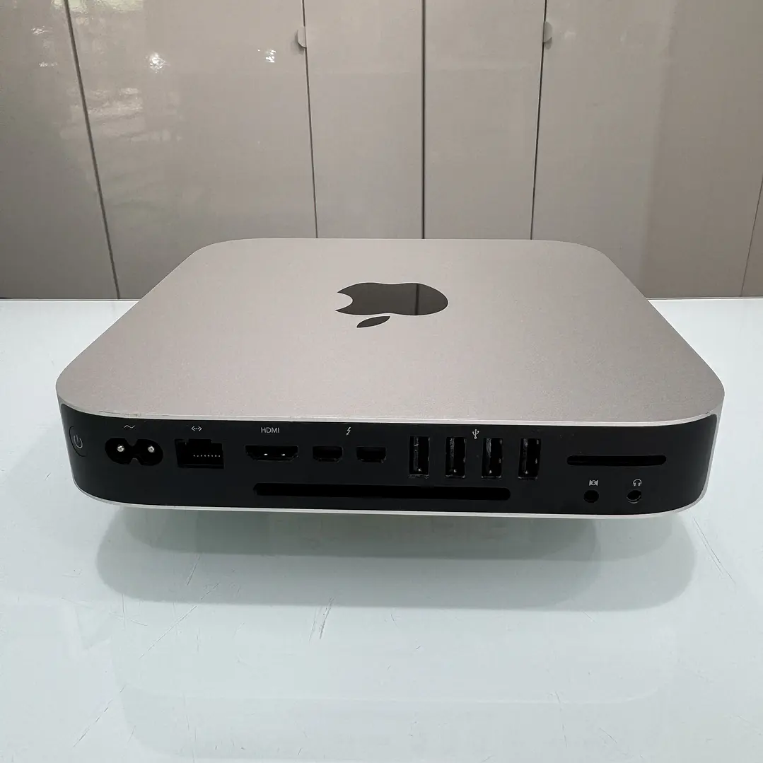 Mac Mini 2014 Intel(R) Core(TM) i7-4578U CPU @ 3.00GHz 16GB RAM 256GB SSD 2