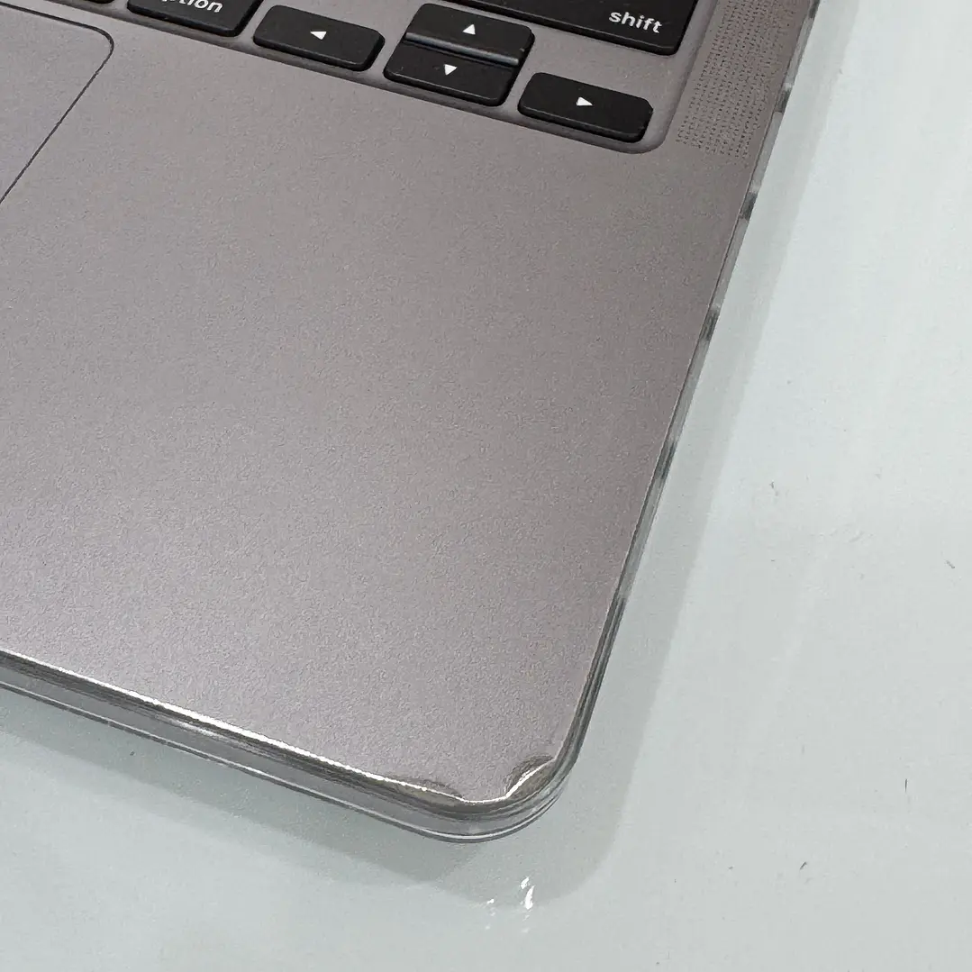MacBook Pro 13'' (2022) M1 16GB RAM 256GB SSD GRADE C 3