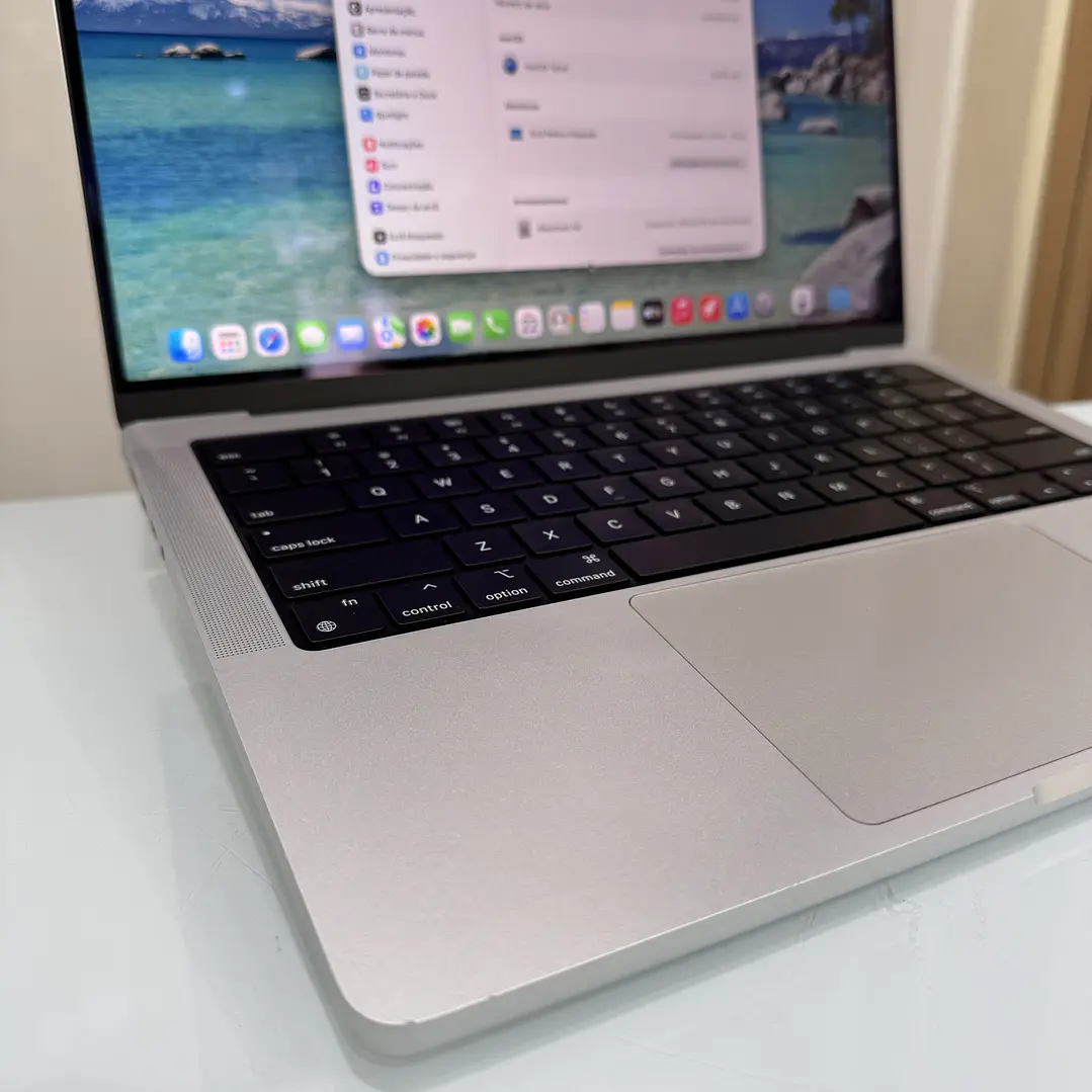 MacBook Pro 14'' (2023) M1 Pro 32GB RAM 500GB SSD GRADE A 3