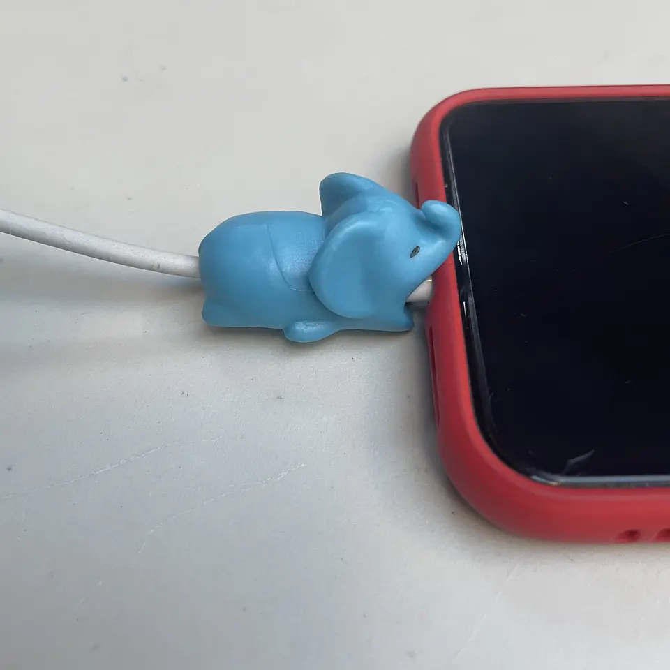 Protector de Cable Elefante  1