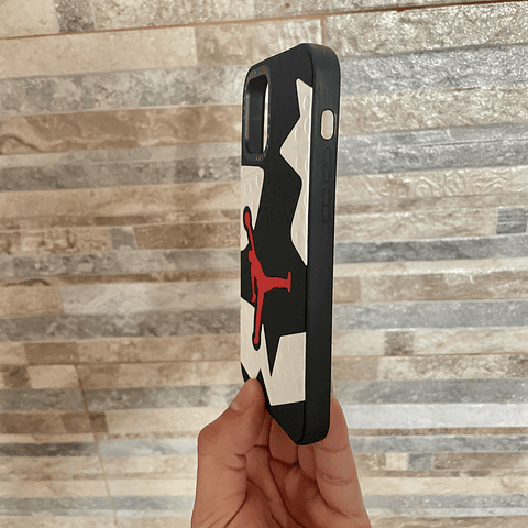 Carcasas con Diseño Jordan Para iPhone