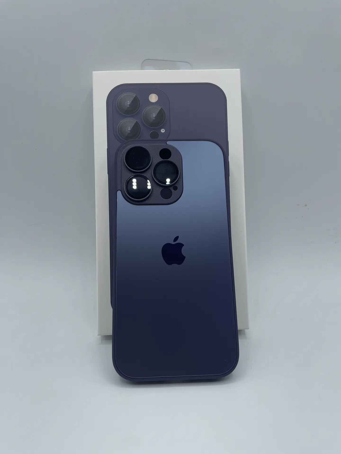 Carcasas De Vidrio Mate Premium Para iPhone 13