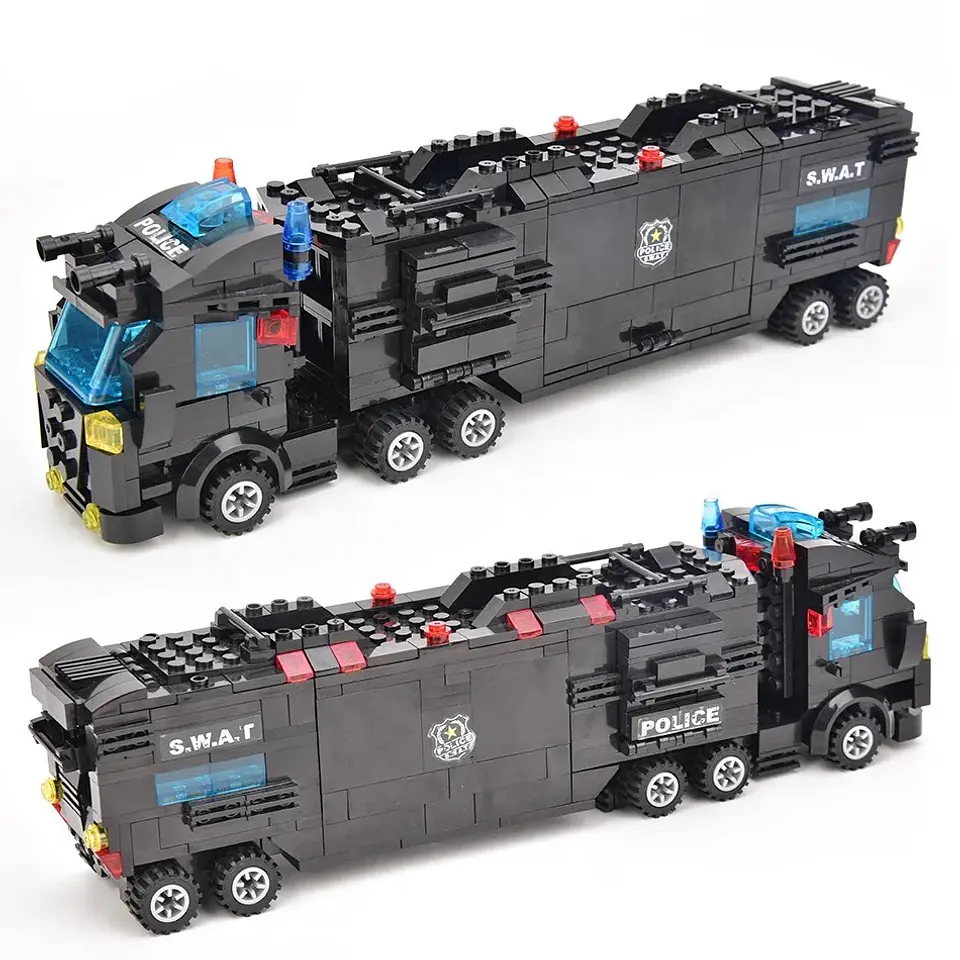 Camion SWAT 8 En 1  (750 Pcs) 3