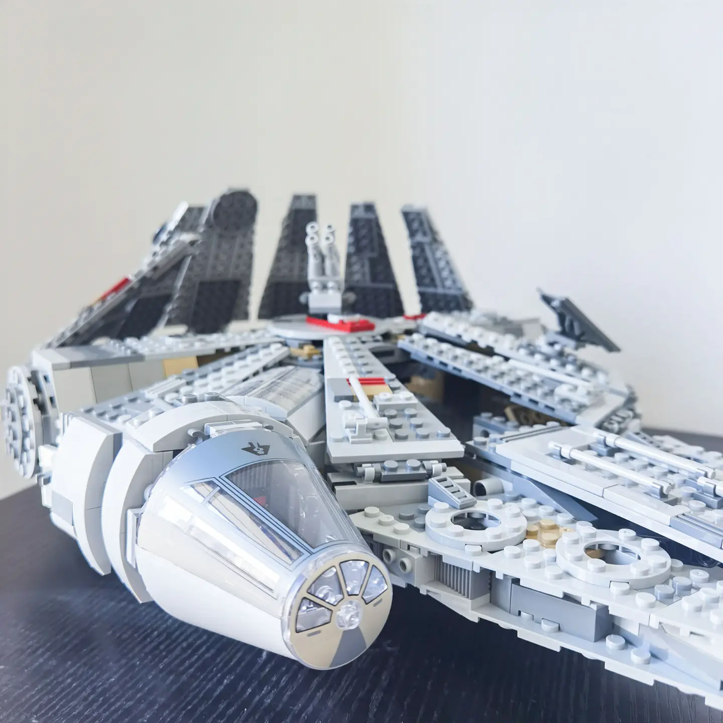 Millennium Falcon 5
