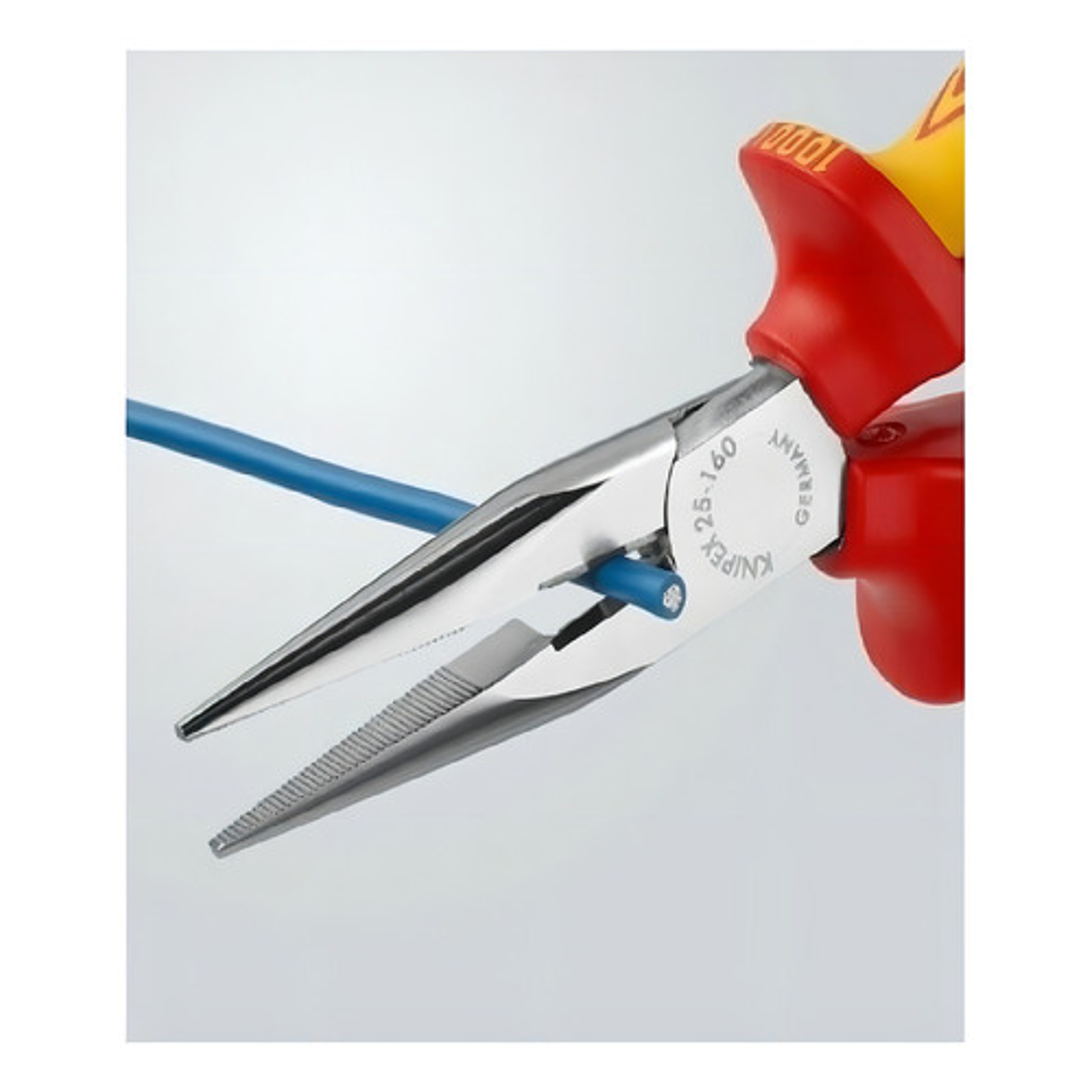 Alicate Punta Media Caña 6