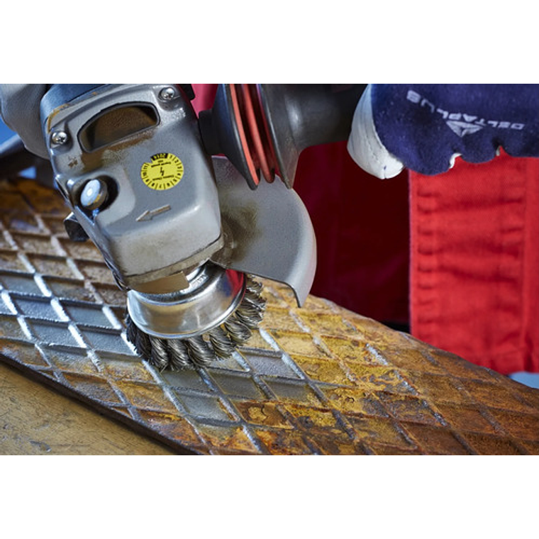 Cepillo de Copa Trenzada 4