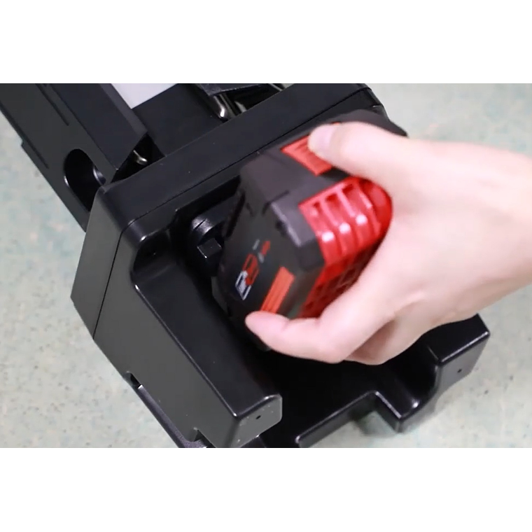 Torre de Iluminación LED Recargable 10.000 Lúmenes 2