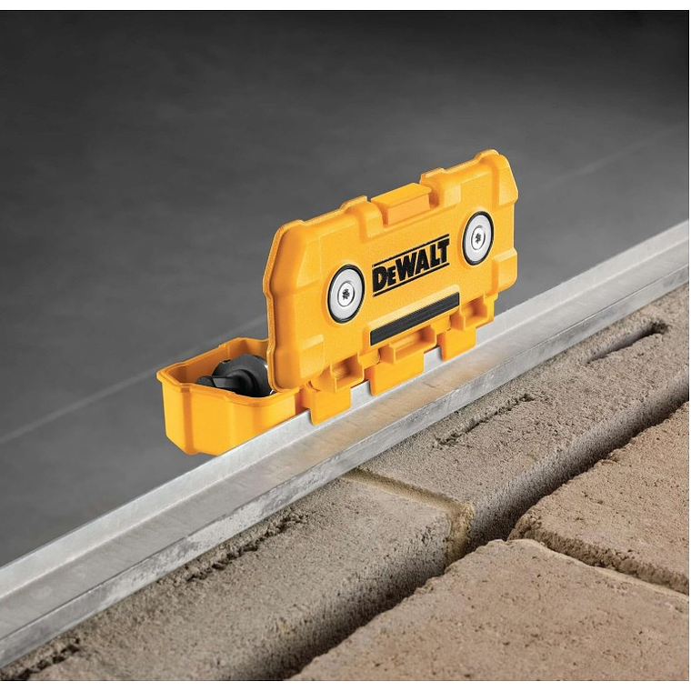 Juego de 15 puntas + caja metálica DEWALT DWMTC15 5