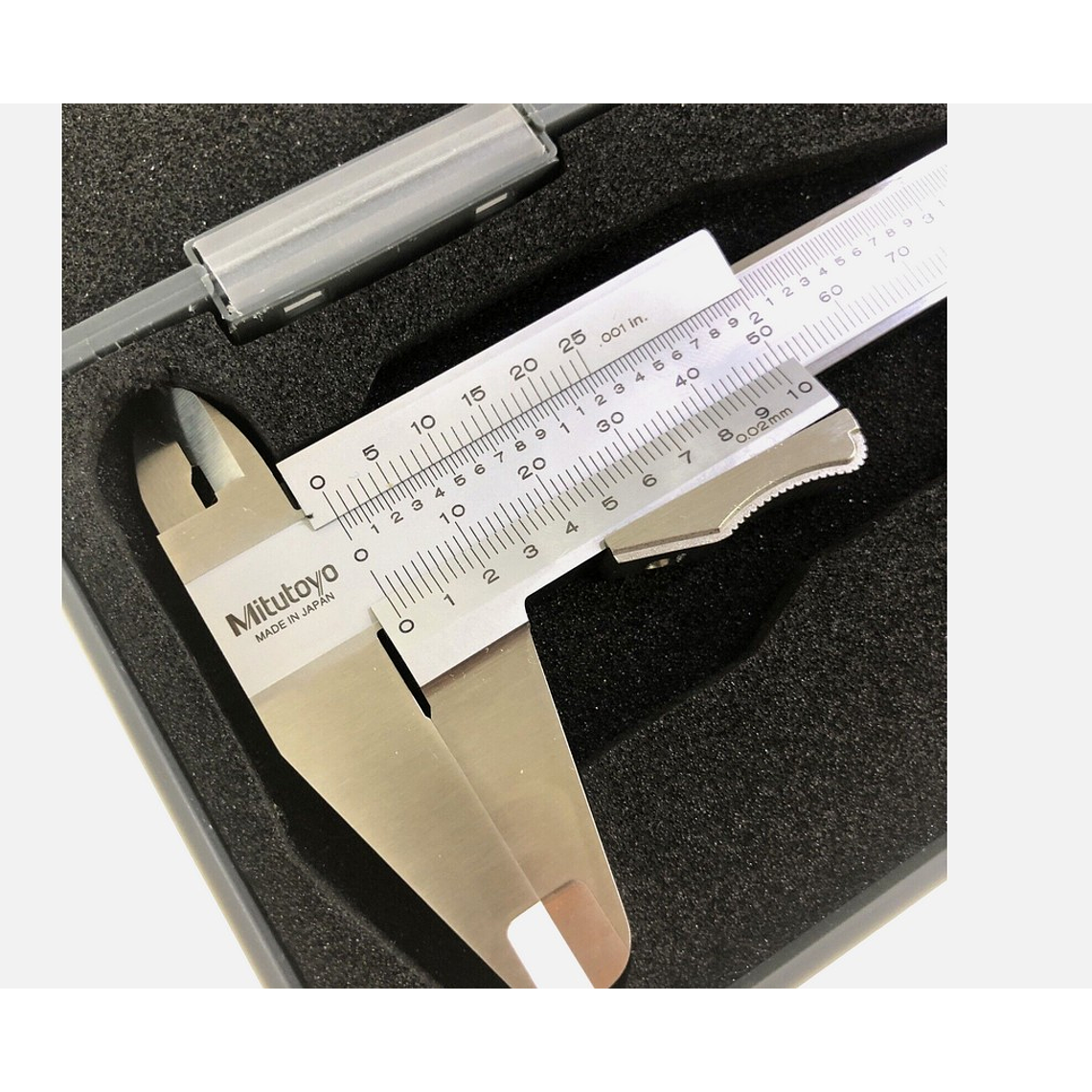 Pie de Metro 6' Mitutoyo 531-128 – 150 mm – Vernier Mecánico 7